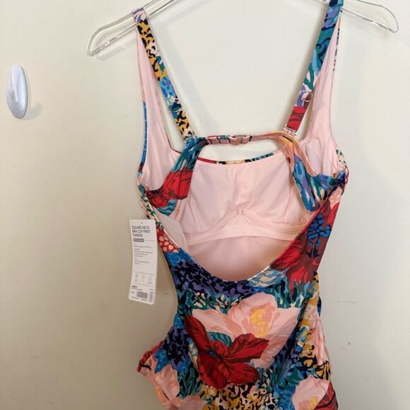 Athleta Square Neck Bra Cup Print Tankini Top Size 34 B/C Bora Bora floral NWT - Picture 3 of 3